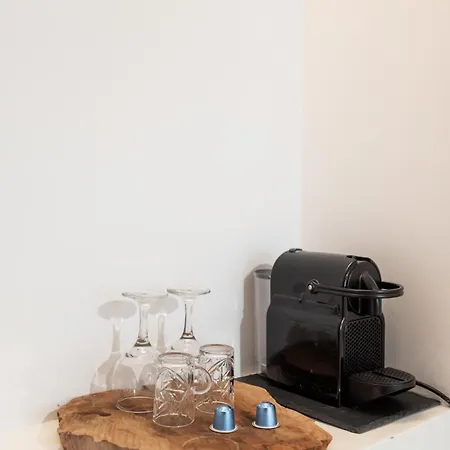 אורחן Anamnisi Mykonos *